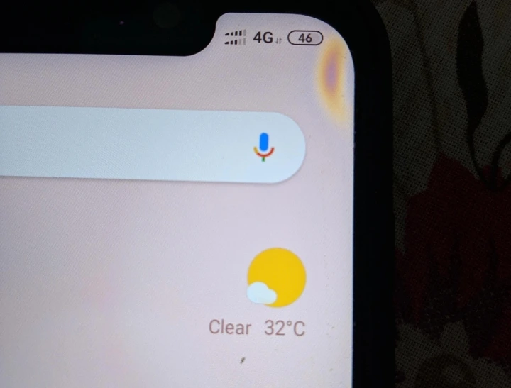 Yellow Spot On Xiaomi Phone Screen – How to Fix